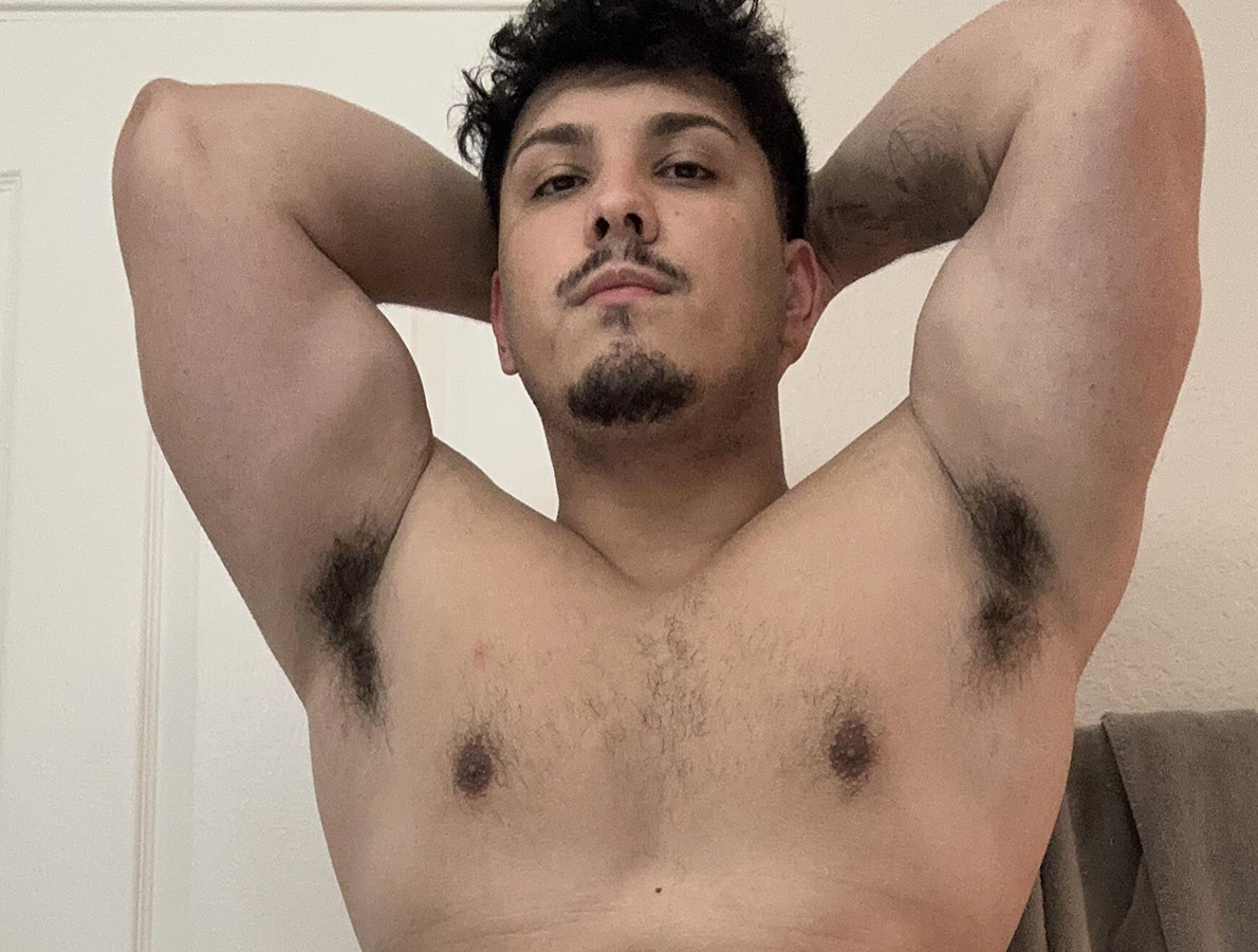 Showcase image featuring armpits.